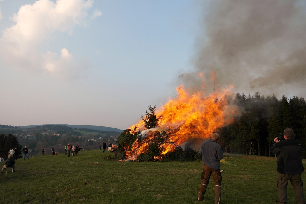 Osterfeuer 2.0 (Bilder) Osterfeuer2.04.5.2013aeemv