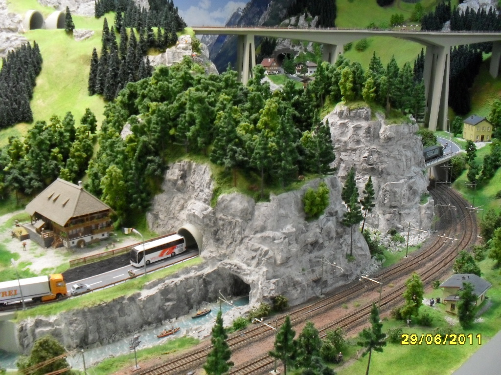 Südtirol in Miniatur Sdc12005ro7z