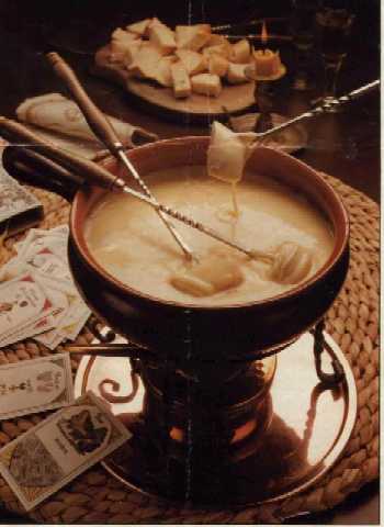 Venez boire un coup, manger un morceau faire la fte en somme!!! - Page 17 Fondue