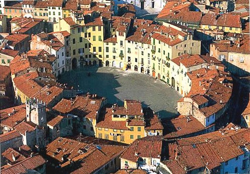Lugares mágicos que te gustaría visitar Lucca1