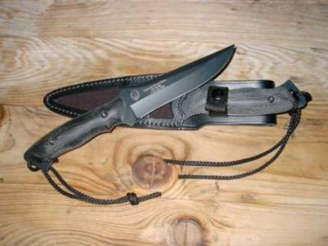 اصغر سلاح فى كل الجيوش Knivesperejil091