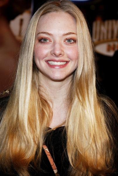 Amanda Seyfried DGG-017816