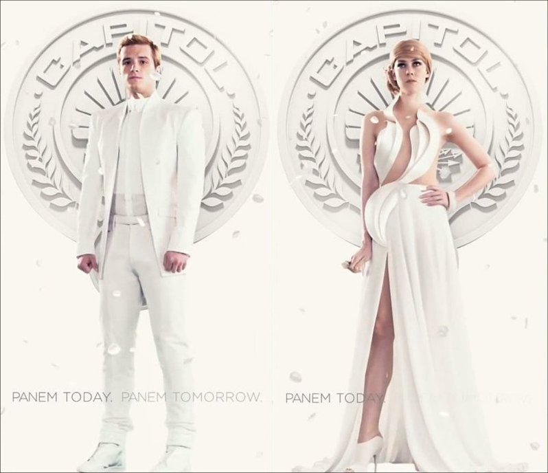 ملابس ساحة الموضة الموجودة في الواقع - صفحة 2 Hunger-games-mockingjay-releases-living-portraits-of-peeta-and-johanna