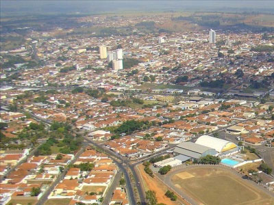 imagens das cidades dos brasileiros que nos visitam - Página 22 Taquaritinga