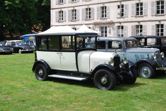 [Jeu] Quel est ce véhicule ? - Page 9 Citroen-b14f-1927