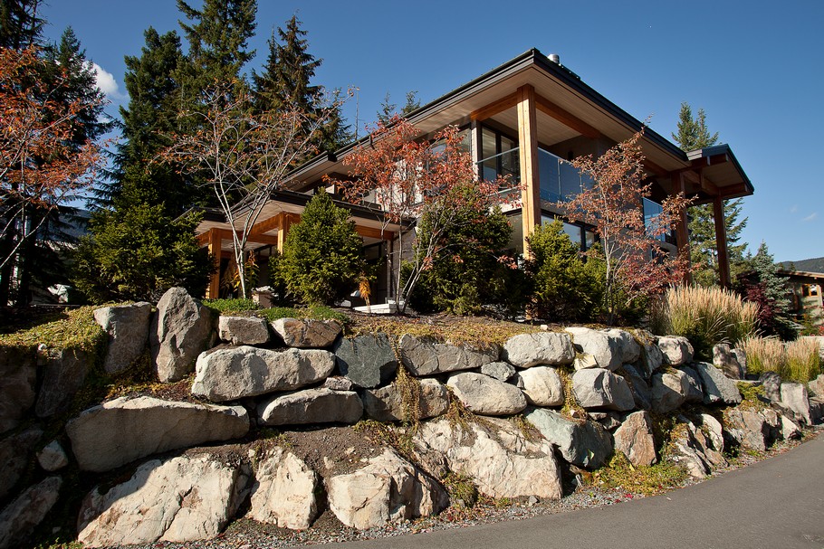 Mansión Salvatore - Página 2 Luxury-Property-in-Whistler-for-Sale-4