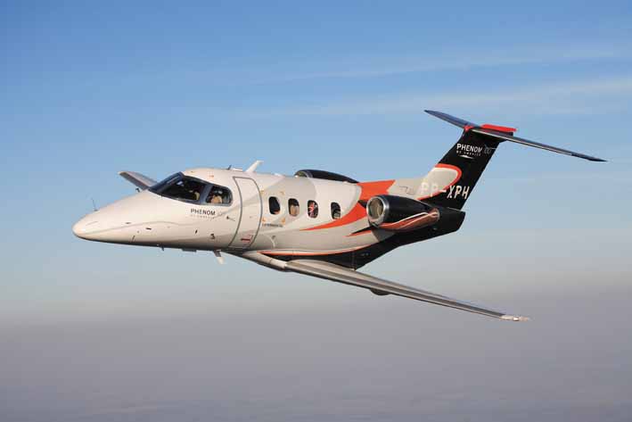 [Brasil] Aviação executiva pode somar US$ 260 bilhões até 2021 Phenom-100-voo-foto-embraer