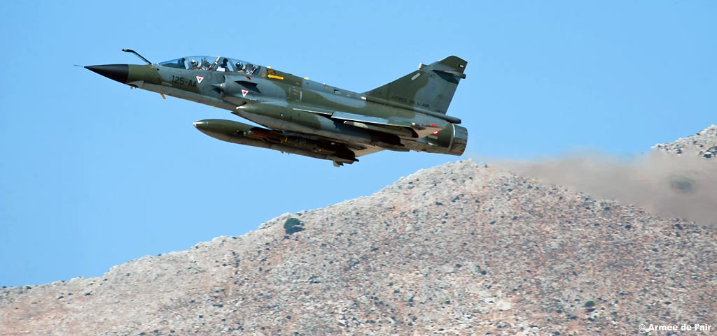 Nueva versión ‘k3′ del Mirage 2000 N comienza a operar sobre Libia Mirage-2000-K3-foto-Armee-de-lair