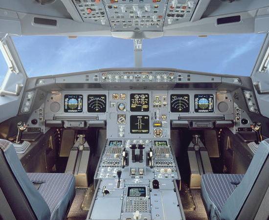 صور قمرات القياده للطائرات  A330_panel_01