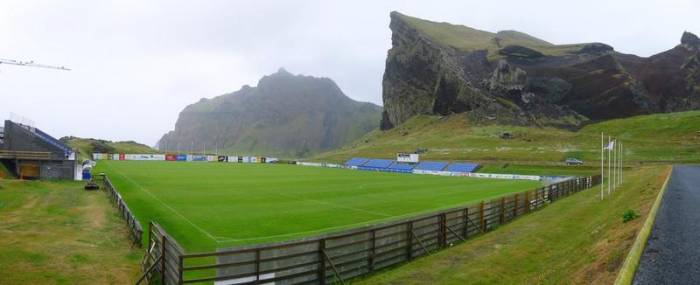 Stade de rené 4 trouvé par snoopie Hasteinsvollur