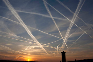 Chemtrails - Interview de Claire Henrion, Scientifique indépendante Chemtrails1-300x199