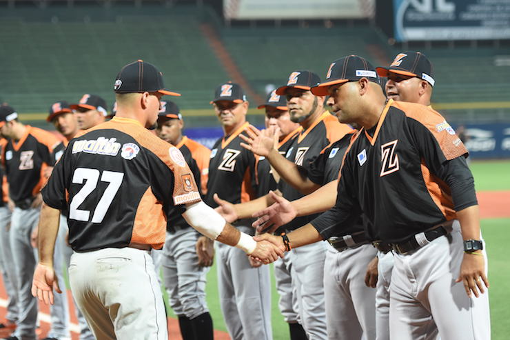 Por la tercera ante Tiburones Fotonota22Oct16