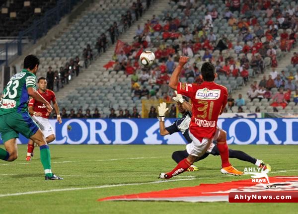 صور مباراة الاهلي والمقاصة 2-2 الدور التاني 2011 2sa19.jpg