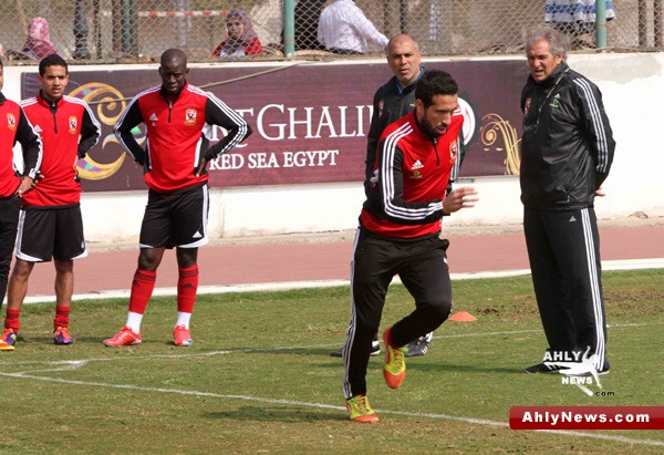 شاهد بالصور.. الإستعداد للأدغال الإفريقية تحت أعين طلاب البريطانية Derasof16