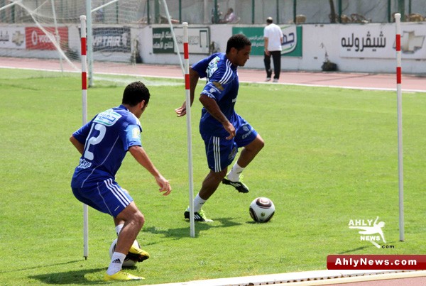 صور البرازيلي جونيور لاعب الاهلي في اول تمرين مع الاهلي Joshe14