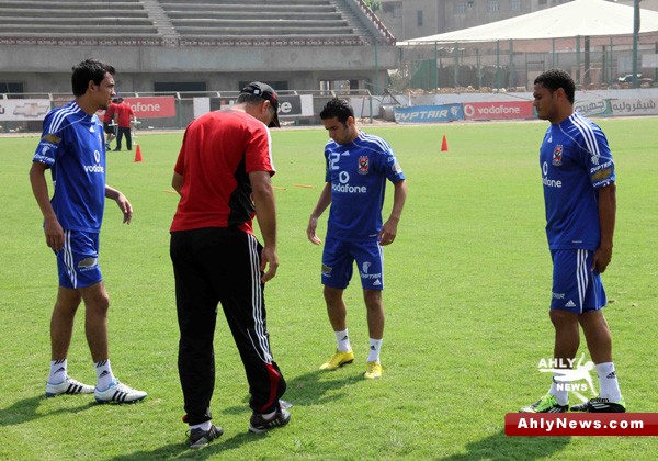 صور البرازيلي جونيور لاعب الاهلي في اول تمرين مع الاهلي Joshe20