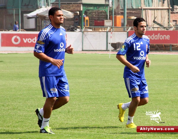 صور البرازيلي جونيور لاعب الاهلي في اول تمرين مع الاهلي Joshe3