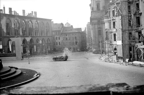 Le soulèvement et la libération de Prague, 5-12 mai 1945 048a