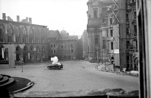 Le soulèvement et la libération de Prague, 5-12 mai 1945 050a
