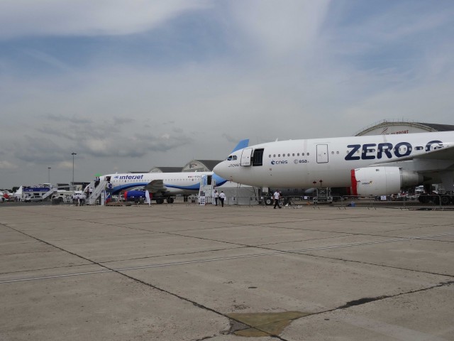 Bourget 2013 : avec Soar, Thales se lance dans le vol suborbital Par Rémy Decourt Air-journal-bourget-2013-6-640x480