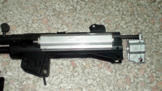 A&K "PTW" clone. Ak-mp5-ptw-4-550x309