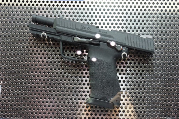 Hobby Show 2013  Nouveauts Tokyo Marui HK45-620x412