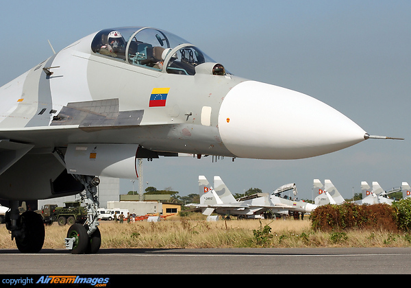 Sujoi Su-30 MK2 - Página 17 113436_800