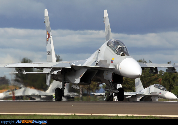 Sujoi Su-30 MK2 - Página 20 121716_800