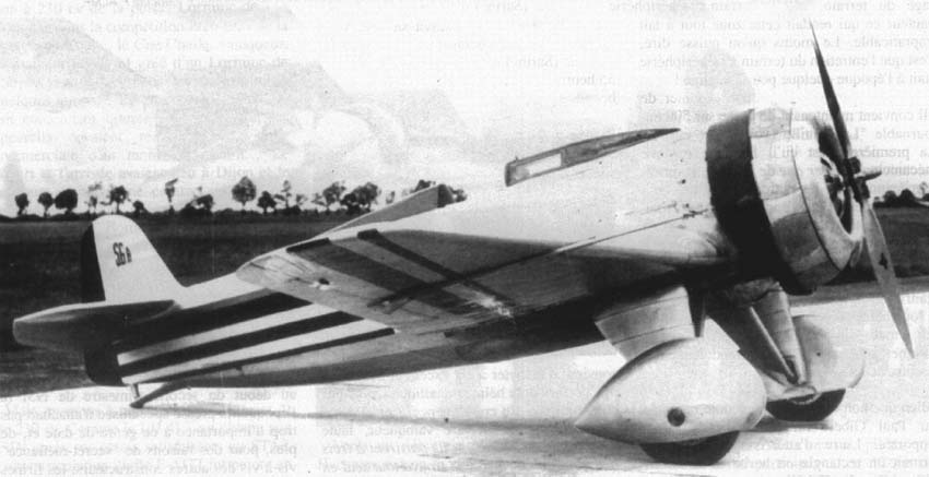 gros moteur et petites ailes... Une petite série de racers... Et un Gee Bee et un Nieuport 42S - Page 13 Lh41-3