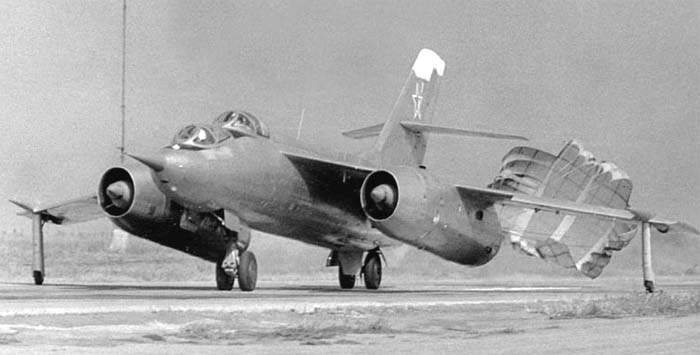 YAKOVLEV - avioni konstruktora Jakovljeva Yak28u-6