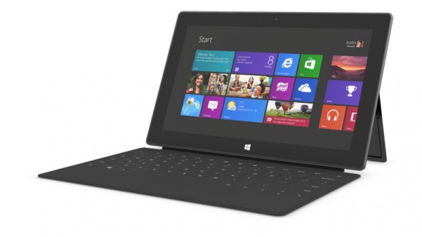 مايكروسوفت تعتزم خفض سعر حواسب “سيرفس آر تي” En-INTL_L_Surface_WinRT_32GB_Bundle_9HR-00001_RM3_mnco-598x337