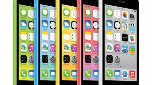 تقرير: آبل سجلت مليون طلب مسبق على iPhone 5C خلال 24 ساعة Iphone-5c-colors-598x337