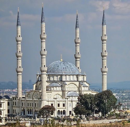 La mosquée Nizamyiye édifiée dans un style ottoman près de Johannesbourg en Afrique du sud Nizamiye