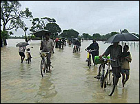 அண்மையில் ஏற்ப்பட வெள்ளம் படங்கள். Jaffna-rain