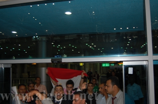 صور احمد عزت  2011072085229alarab200711a3