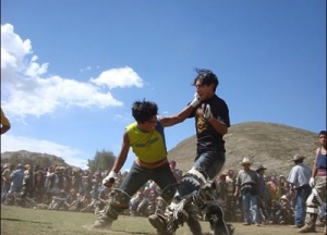  Starton Festivali i Grushtave në Peru (VIDEO) GRUSHT-FESTIVAL