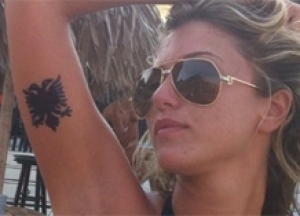 Adelina Tahiri tatuazh si Lorik Cana Adelinatahiri