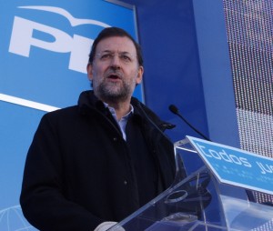 Blas Piñar, fundador de Fuerza Nueva: “El anuncio de ETA es fruto de un pacto de los terroristas con PSOE y PP” Rajoy3-300x254