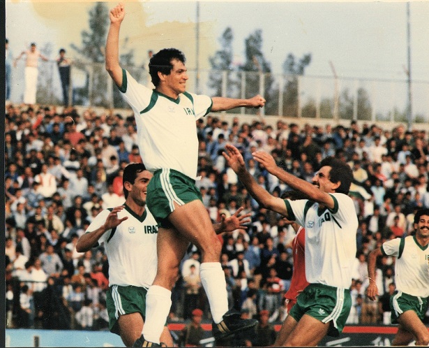  فنجان قهوة مع لاعب القرن الأسطورة حسين سعيد       H.Saed.0