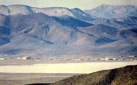 Pictures and Info. of Area 51. Area51_pic