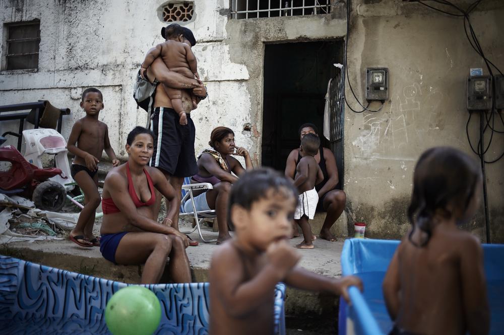 Río de Janeiro pide ayuda contra los narcos 2014419559563882_8