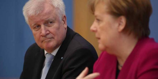 German Interior Minister: I can no longer work with Merkel %D9%87%D9%88%D8%B1%D8%B3%D8%AA-%D8%B3%D9%8A%D9%87%D9%88%D9%81%D8%B1-660x330