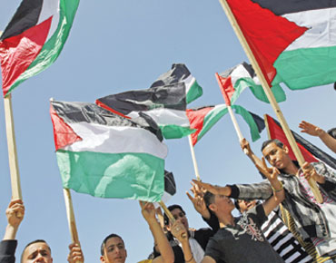 غزة العطشى تتظاهر ضد سرقة الاحتلال للمياه 89935
