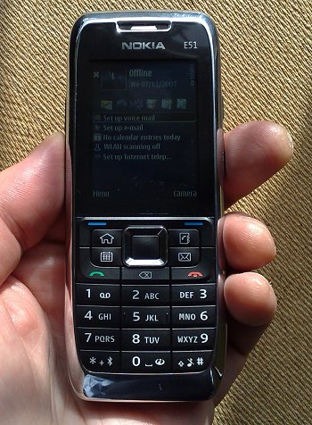 The shiny, shiny Nokia E51