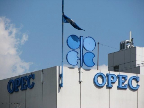 OPEC is ready to deal "effectively" to cut production Story_img_582d4a443f823