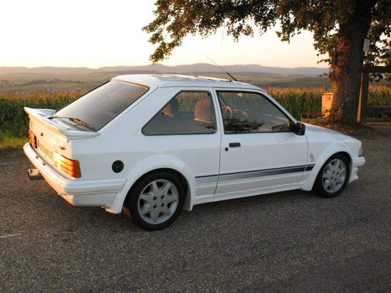 Escort MK3 RS Turbo s1 - Page 5 6341442044ad191d1a163010681751954a9197b1db80cphoto370