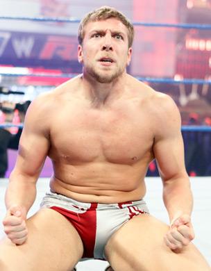 Monday Night Brutality 17/12/12 - El Show de los Slammy Awards Aggressive-Daniel-Bryan