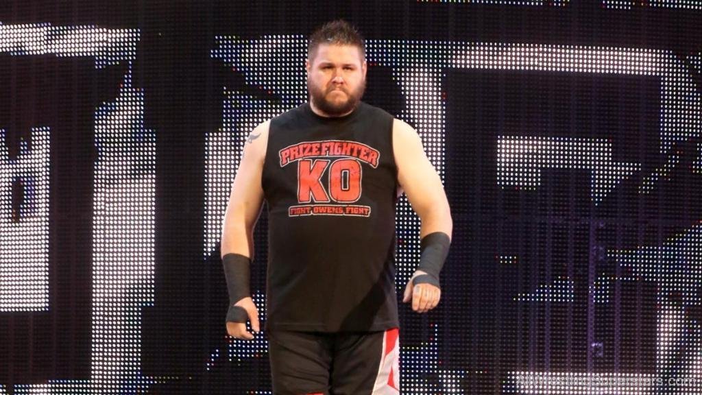 Resultados Summerslam 2017 Kevin-Owens-Entrance-Image-AWL4034