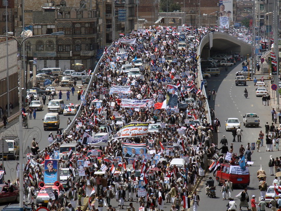 جمعة الشرعية الدستورية:صوت الشعب اليمني Sh-25