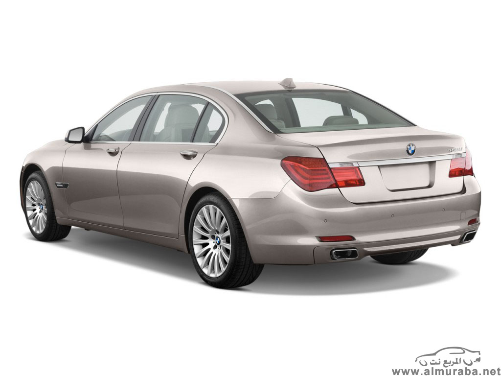 BMW 7series 730i 2012 2012-bmw-7-series-4-door-sedan-750li-rwd-angular-rear-exterior-view_100355346_l